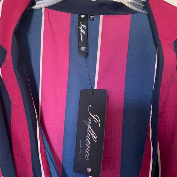 A beautiful bodysuit shirt. - Picture 2 of 8